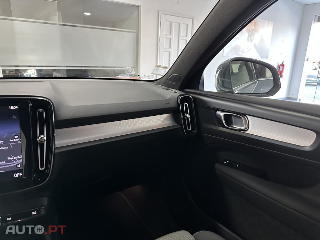 Volvo XC40 1.5 T4 PHEV Plus Bright