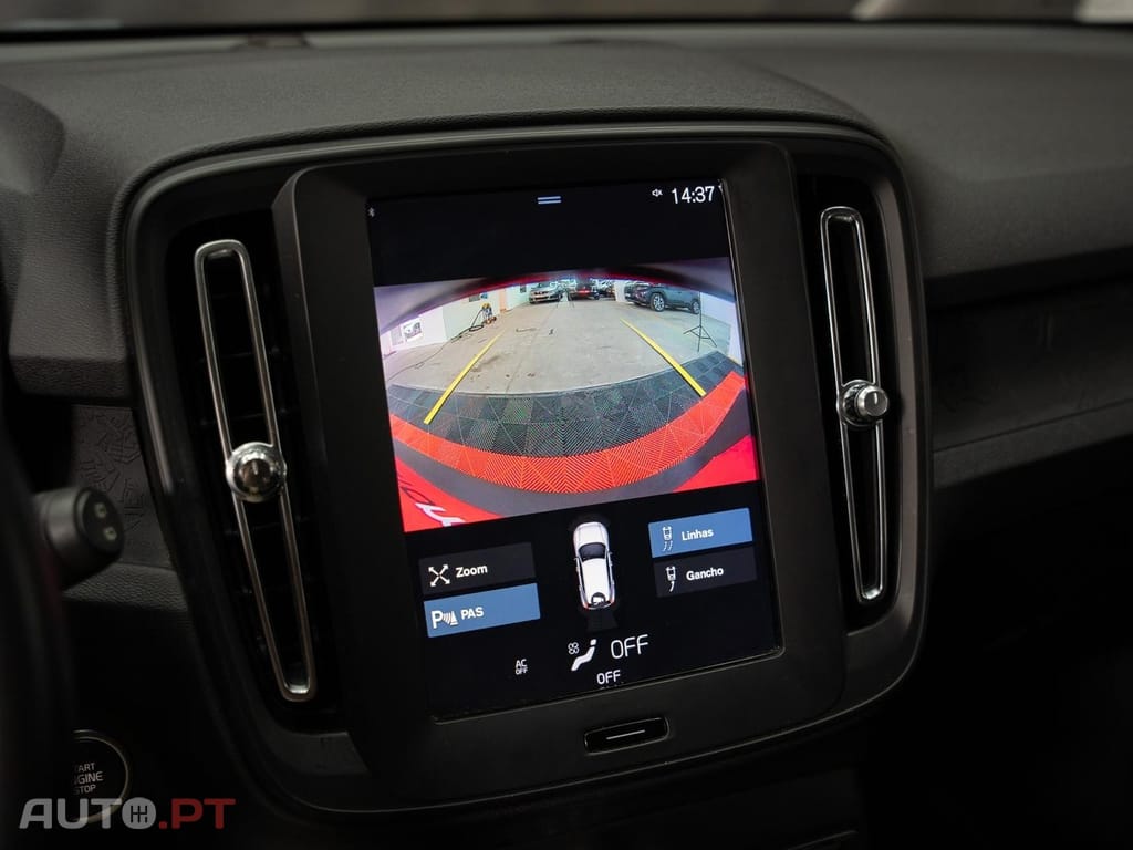 Volvo XC40 2.0 D3 Momentum