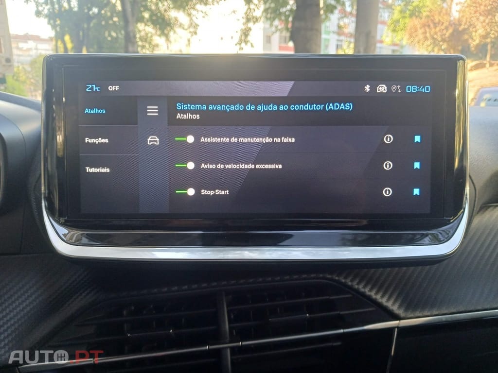 Peugeot 2008 1.2 Hybrid Allure e-DCS6
