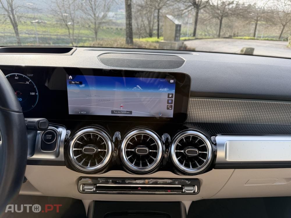 Mercedes-Benz EQB 250 Progressive