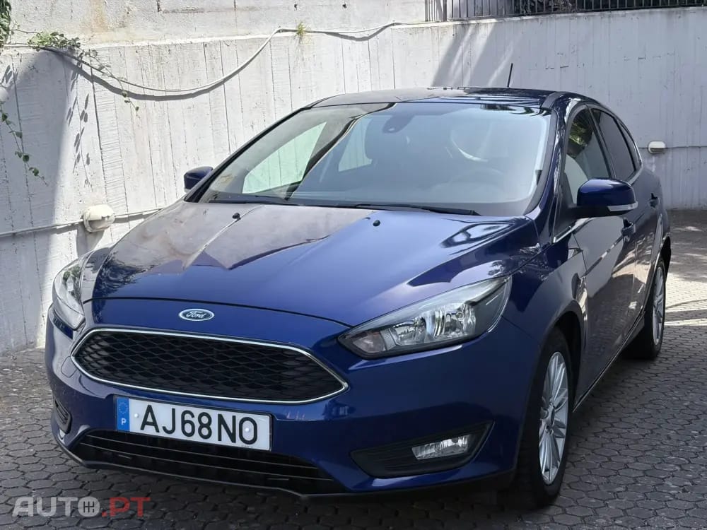 Ford Focus 1.0 EcoBoost S&S COOL&CONNECT DESIGN