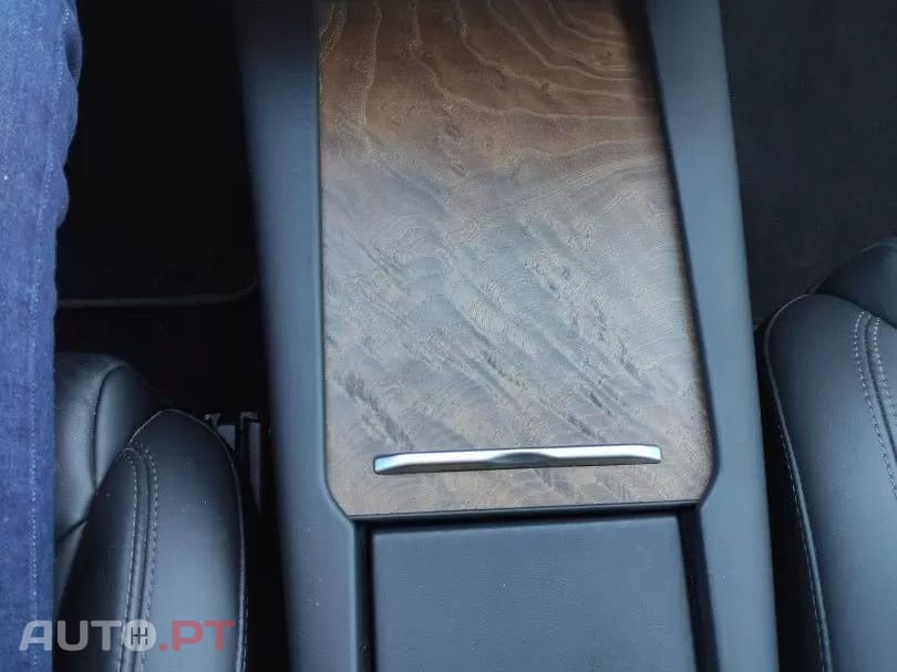 Tesla Model S 75D