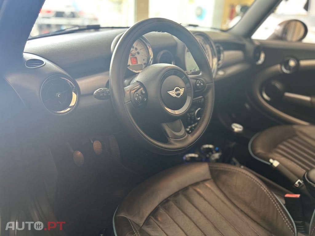 MINI Cabrio Cooper D Highgate