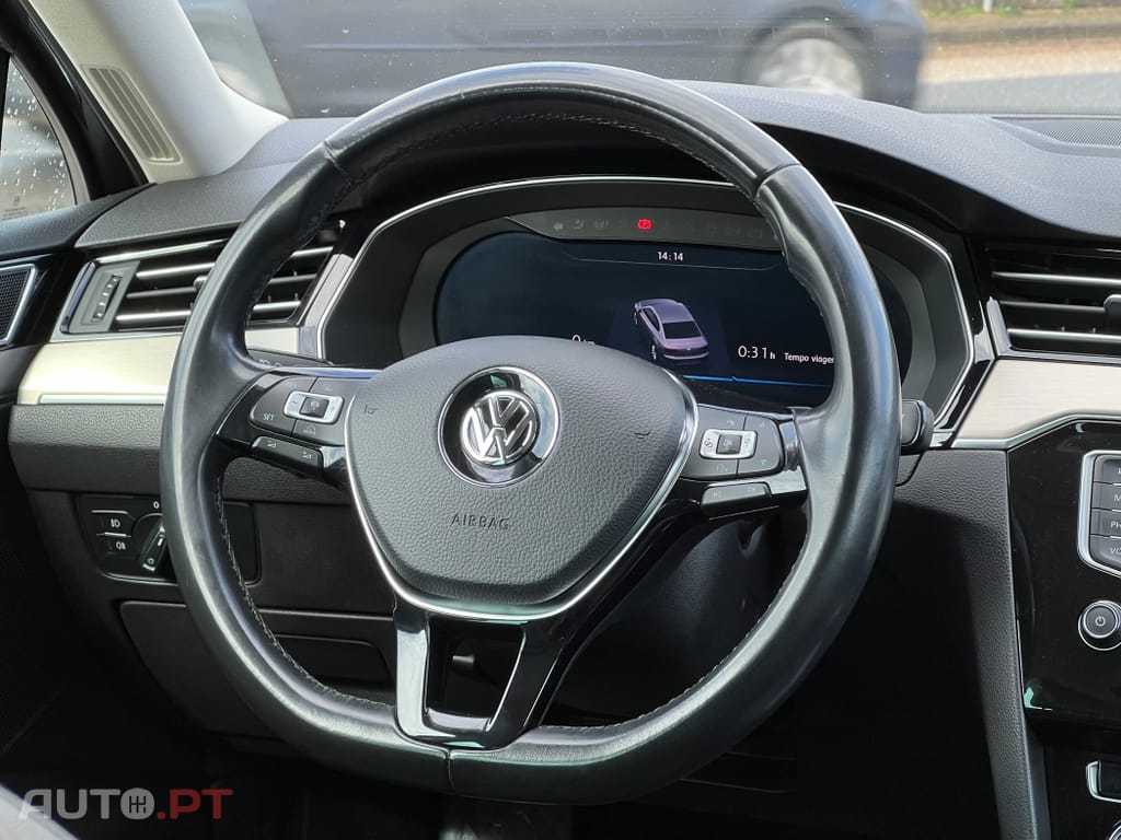 Volkswagen Passat 2.0 TDI Highline DSG