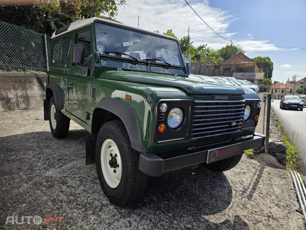 Land Rover Defender 90 2.5 Td5 SE