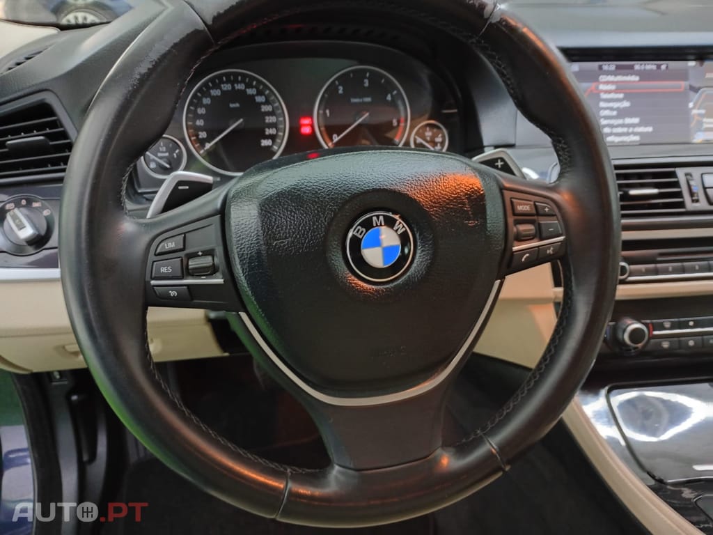 BMW 520 d xDrive Line Luxury Auto