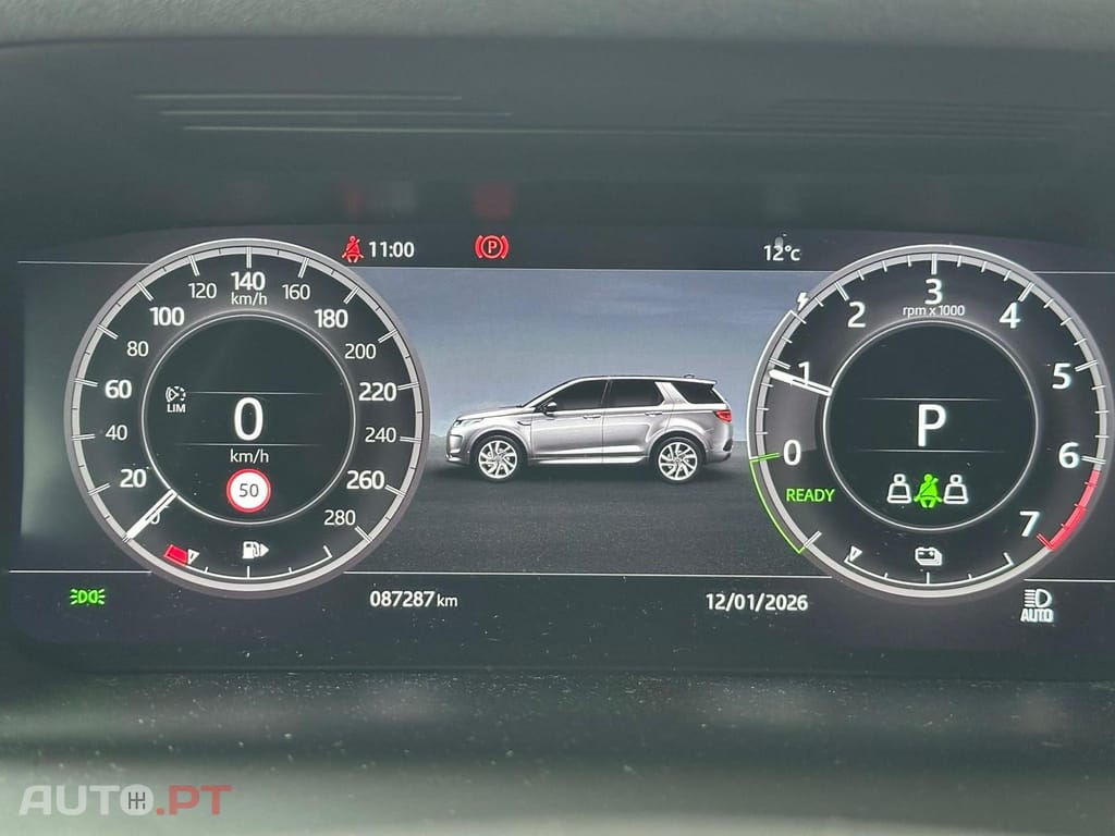 Land Rover Discovery Sport P300e R-Dynamic