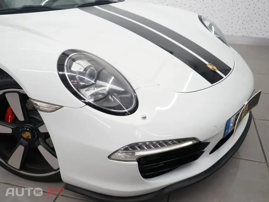 Porsche 911 Carrera 2 PDK