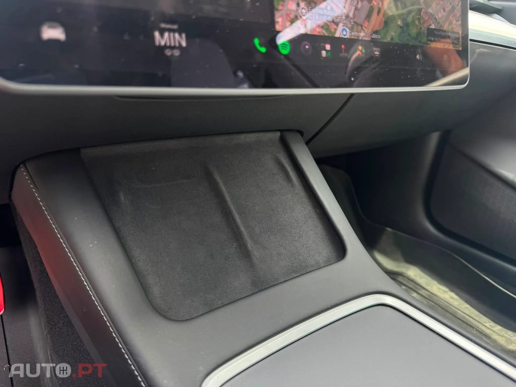 Tesla Model 3 Standard Range Plus RWD