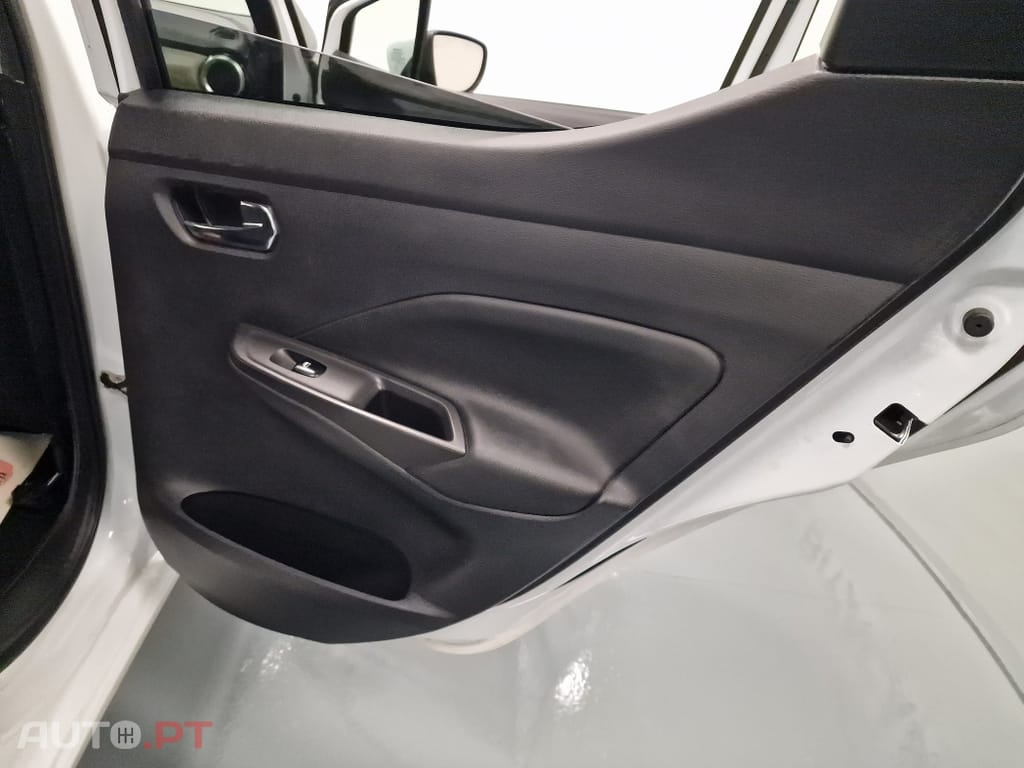 Nissan Micra 1.0 IG-T N CONNECTA