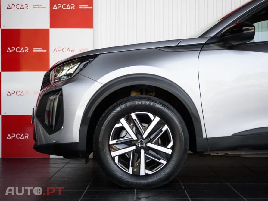 Peugeot 2008 1.2 PureTech Active