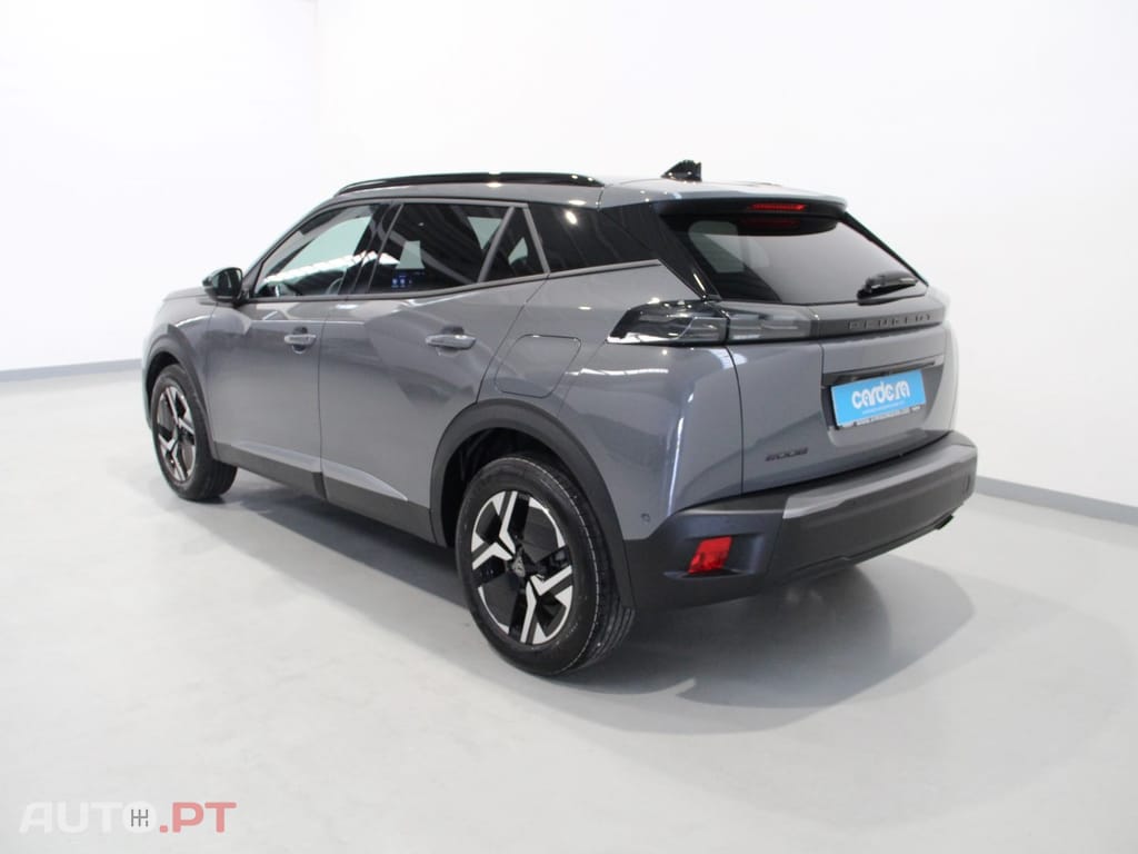 Peugeot 2008 1.2 Puretech Allure