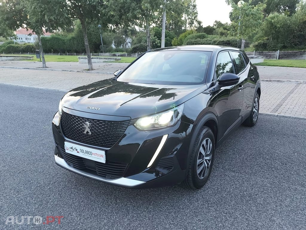 Peugeot E-2008 50 kWh Active Pack
