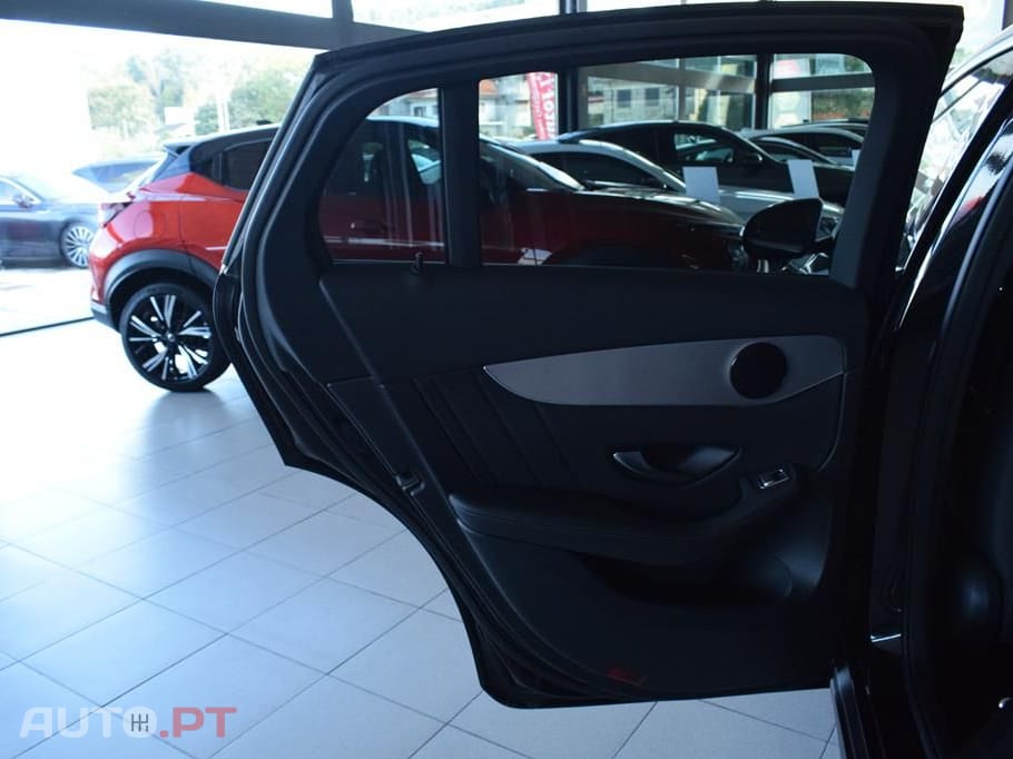 Mercedes-Benz GLC 300 d 4Matic