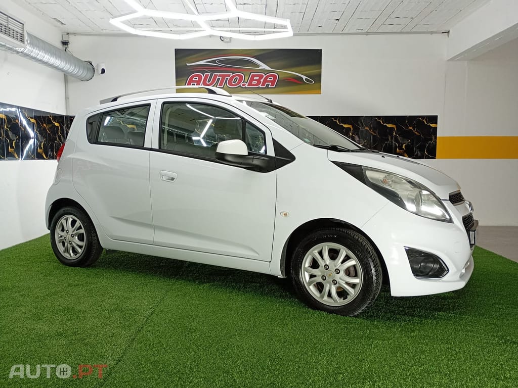 Chevrolet Spark 1.0 L Bi-Fuel