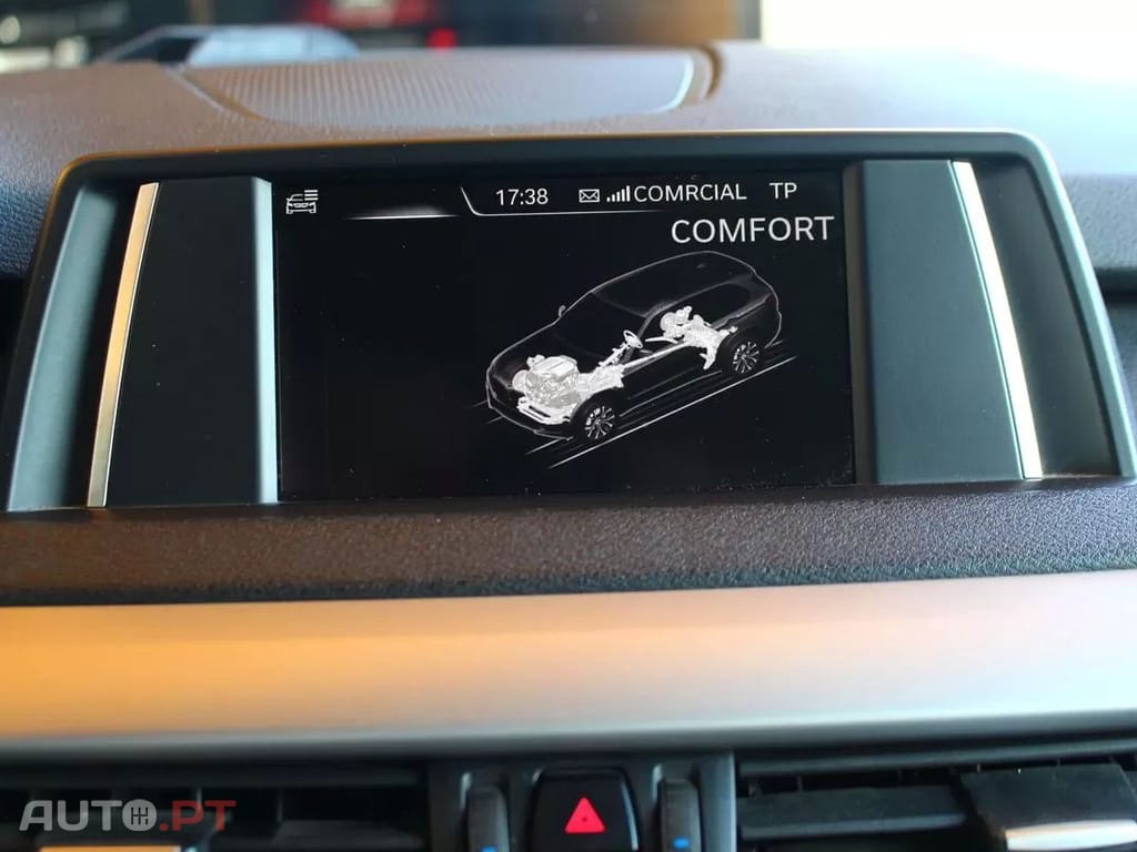 BMW X5 25 d sDrive Comfort 7L
