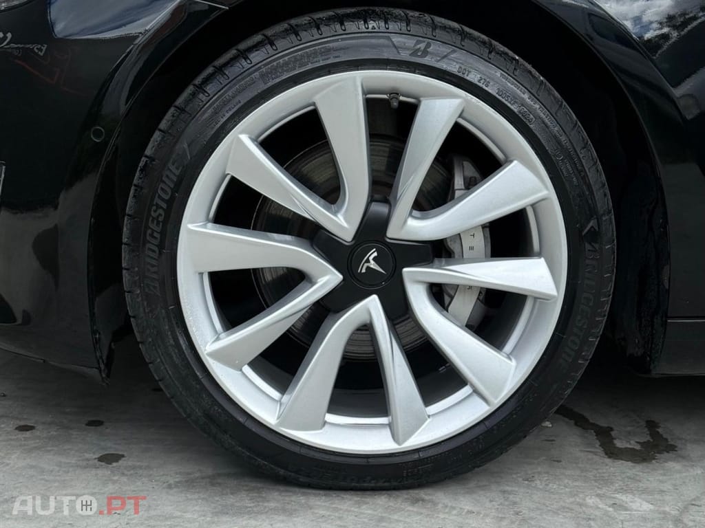 Tesla Model 3 340kw