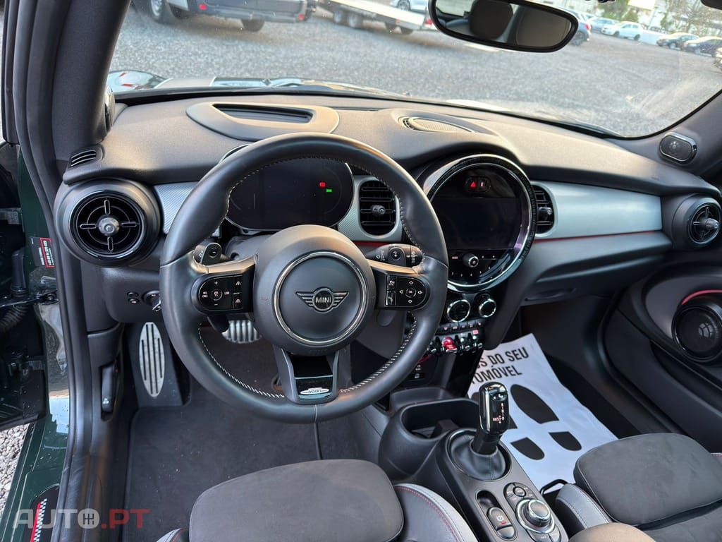 MINI John Cooper Works Premium JCW Plus Auto