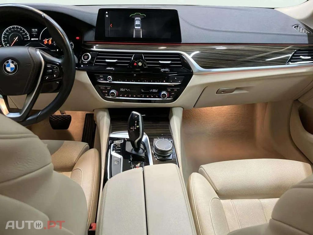 BMW 530 iPerformance Line Luxury
