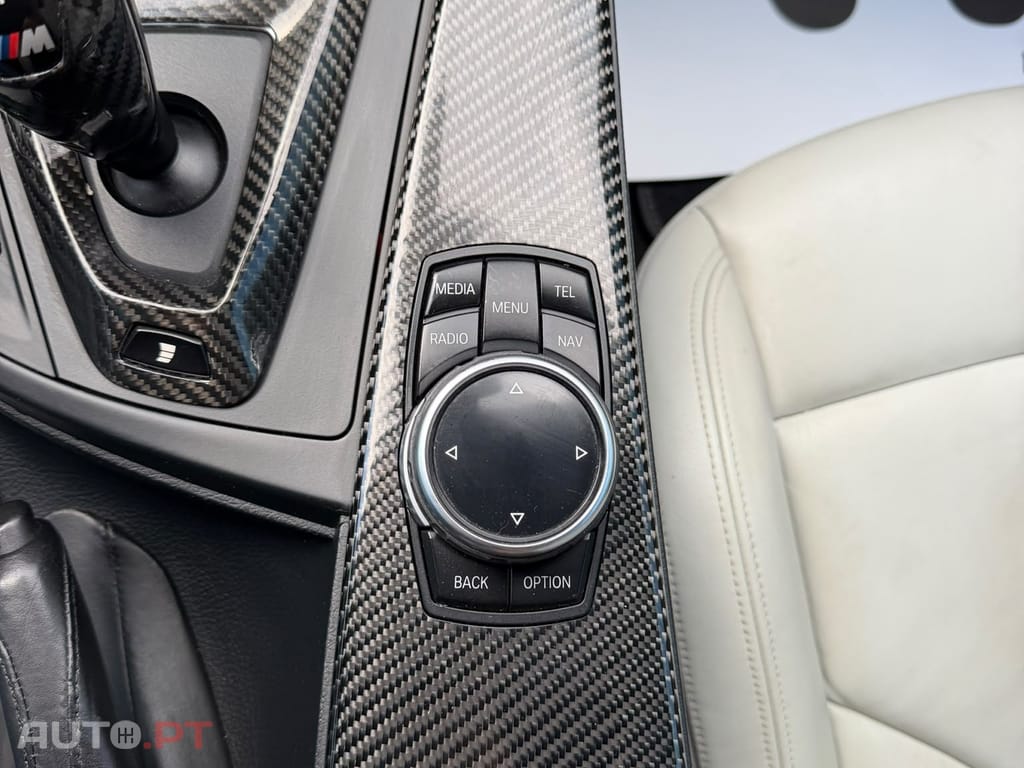 BMW M4 Auto