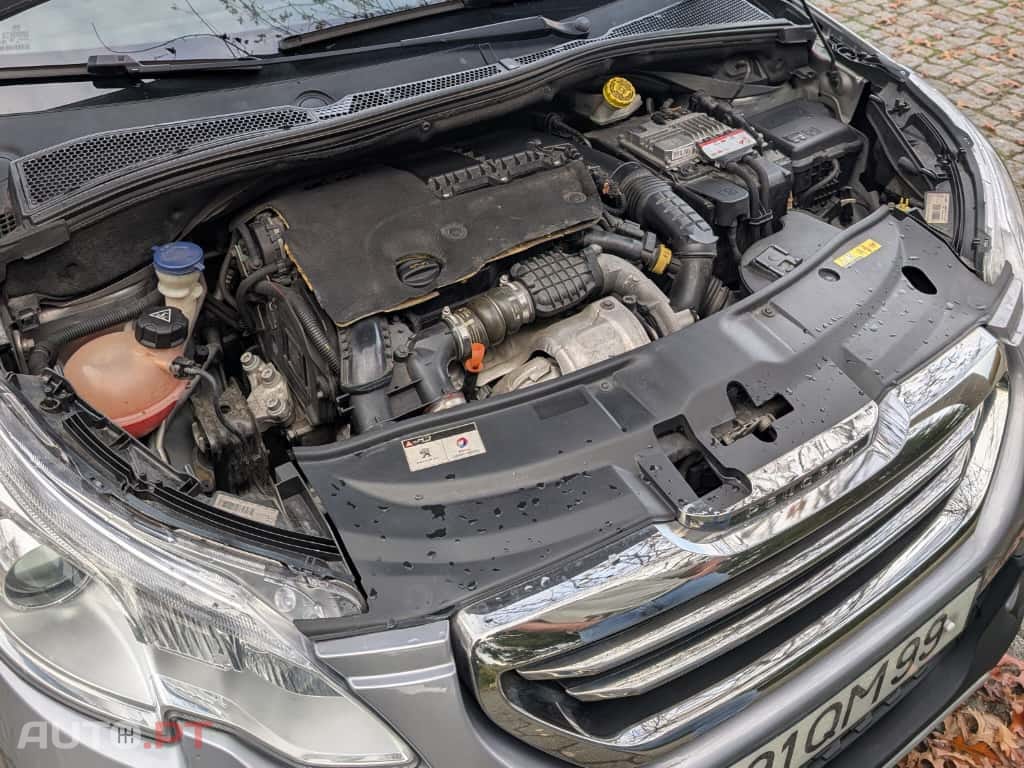 Peugeot 2008 1.6 BlueHDi Crossway