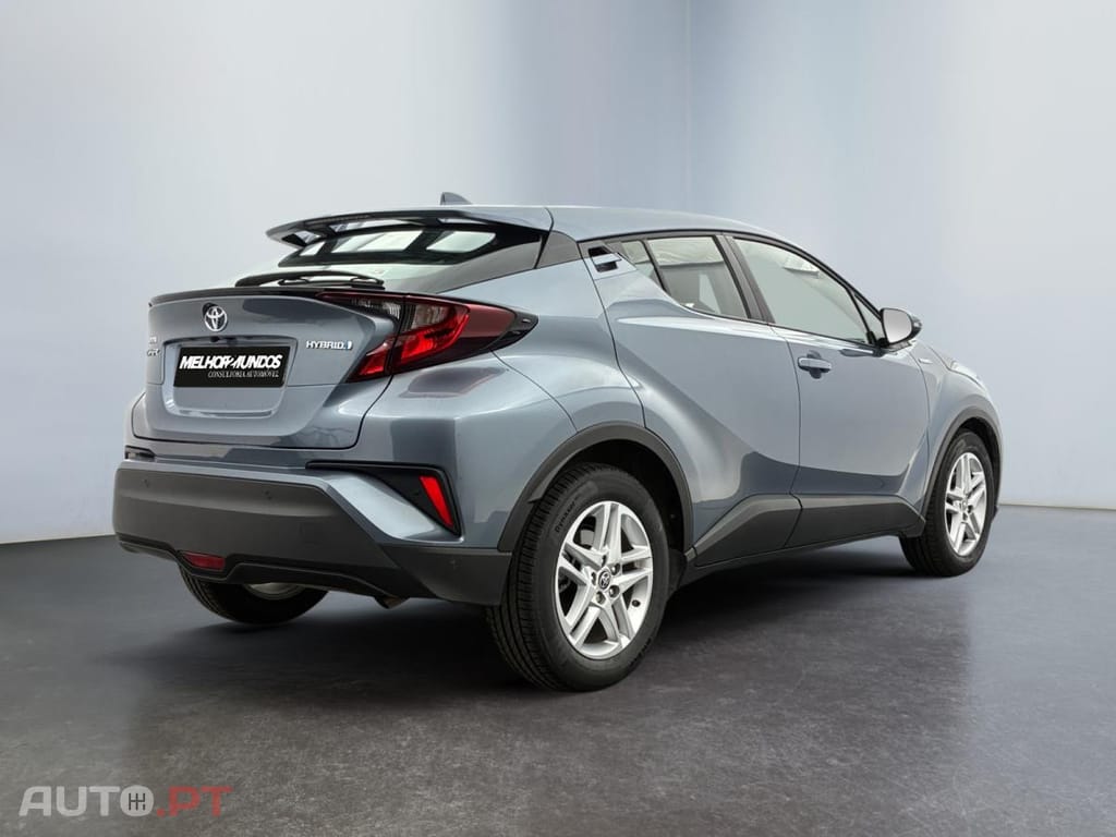 Toyota C-HR 1.8 Hybrid Dynamic Business