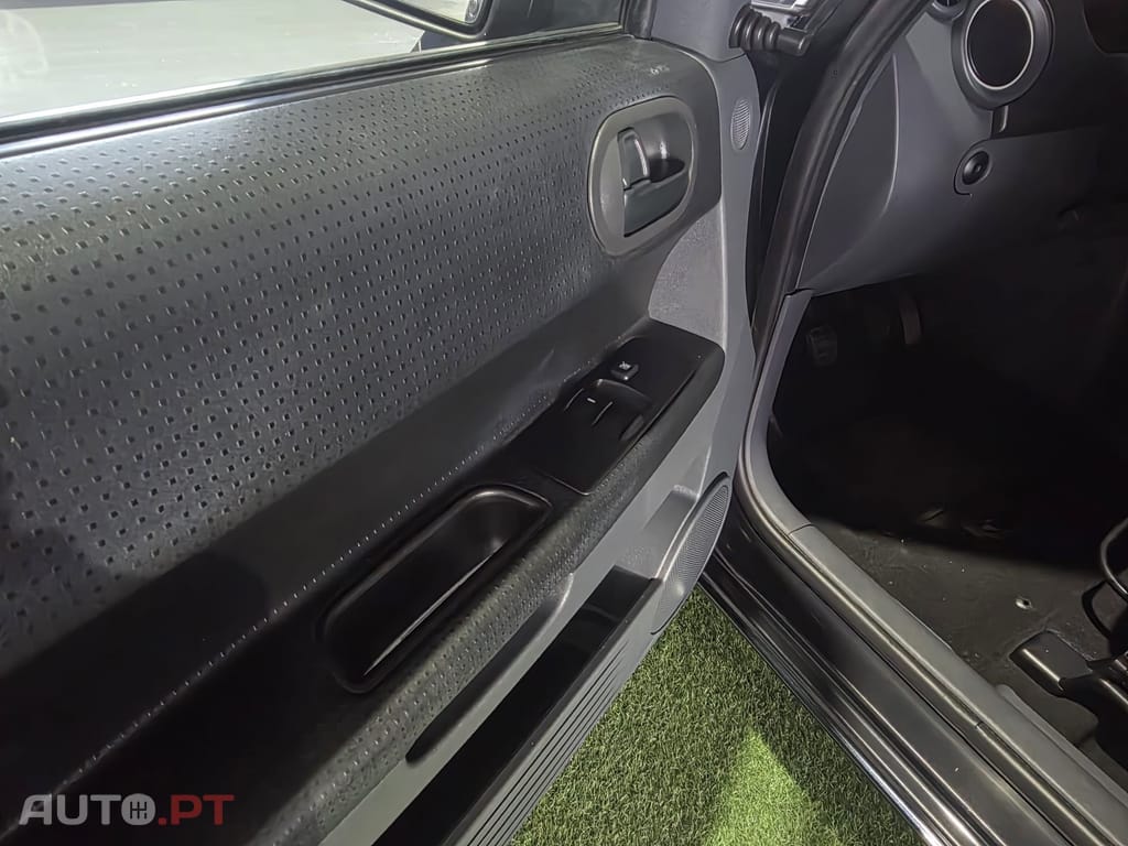 Mitsubishi Colt 1.1 E-motion