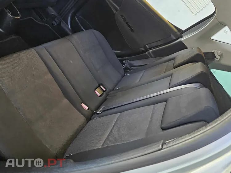 Peugeot 207 SW 1.4 VTi Sportium