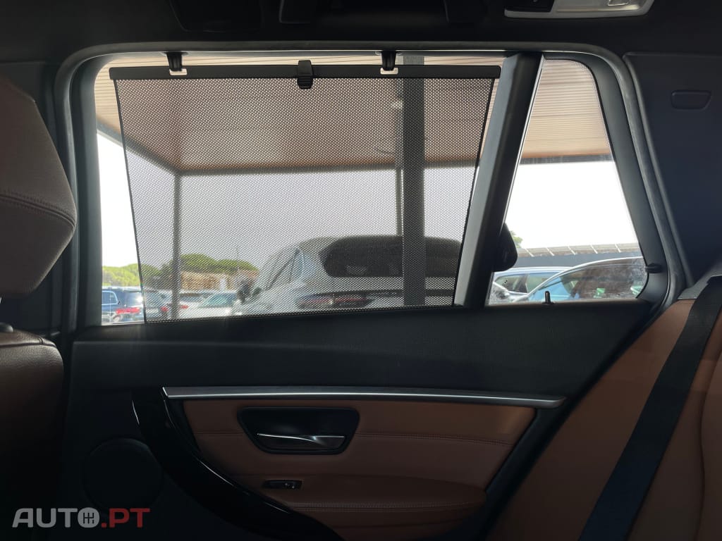 BMW 320 d Touring Line Luxury Auto