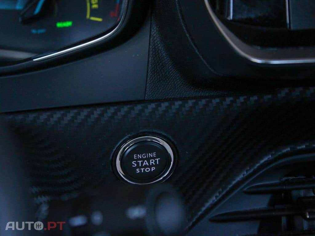 Peugeot E-208 50 kWh Active Pack