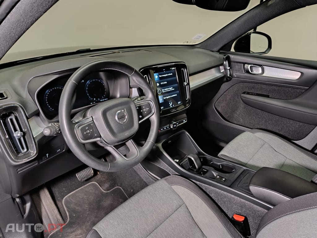 Volvo XC40 1.5 T2 Momentum Aut.