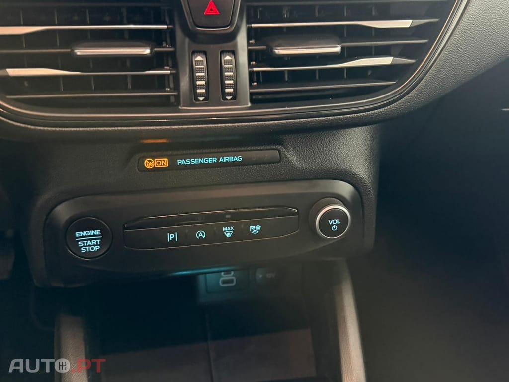 Ford Focus 1.0 EcoBoost MHEV ST-Line