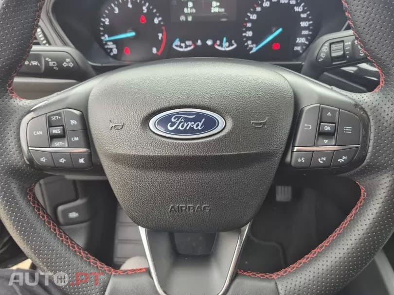 Ford Focus SW 1.0 EcoBoost MHEV ST-Line