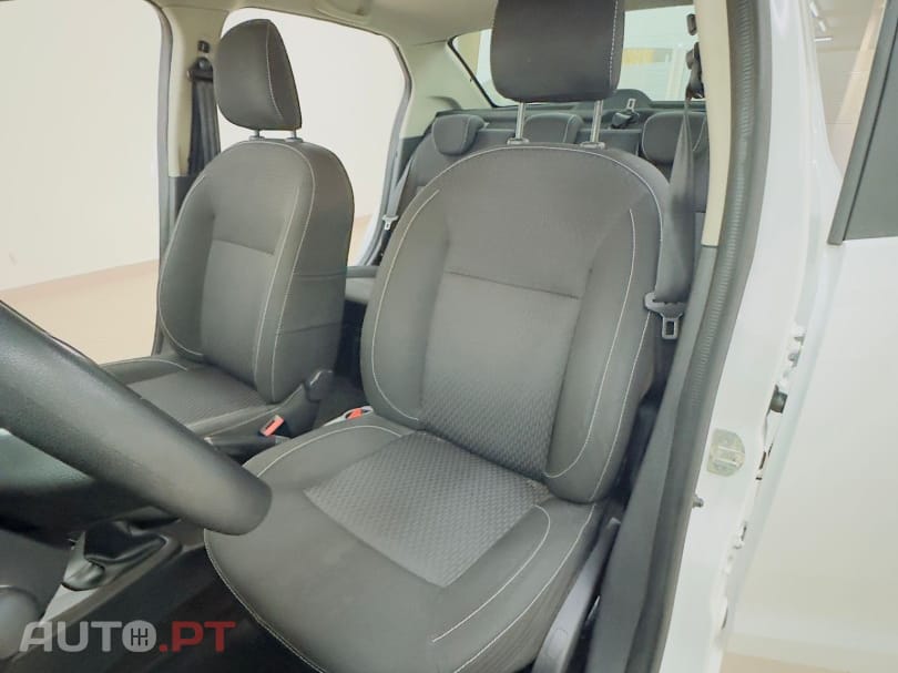 Dacia Logan 0.9 TCe Confort