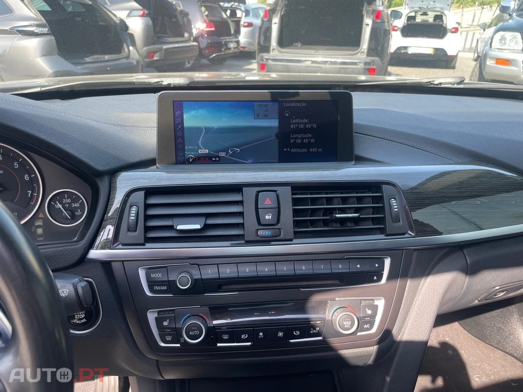 BMW 328 i Auto Line Sport