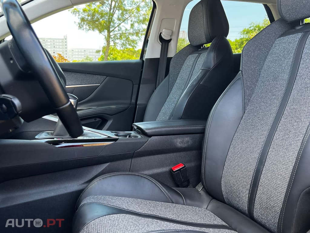 Peugeot 3008 1.5 BlueHDI
