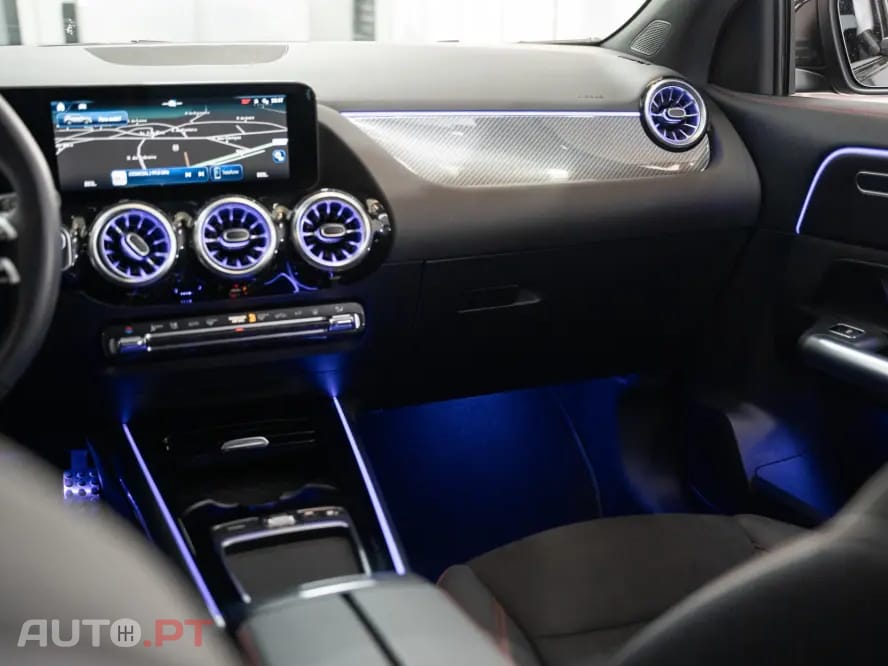 Mercedes-Benz GLA 250 e AMG Line