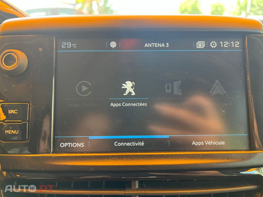 Peugeot 2008 1.2 e-VTi Style