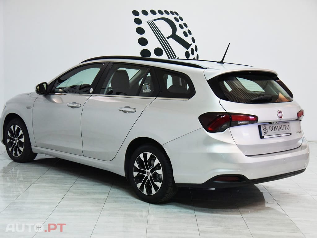 Fiat Tipo 1.3 M-Jet Lounge