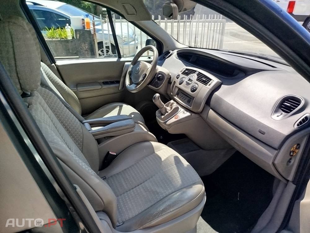 Renault Grand Scénic 1.5 dCi Luxe Privilége
