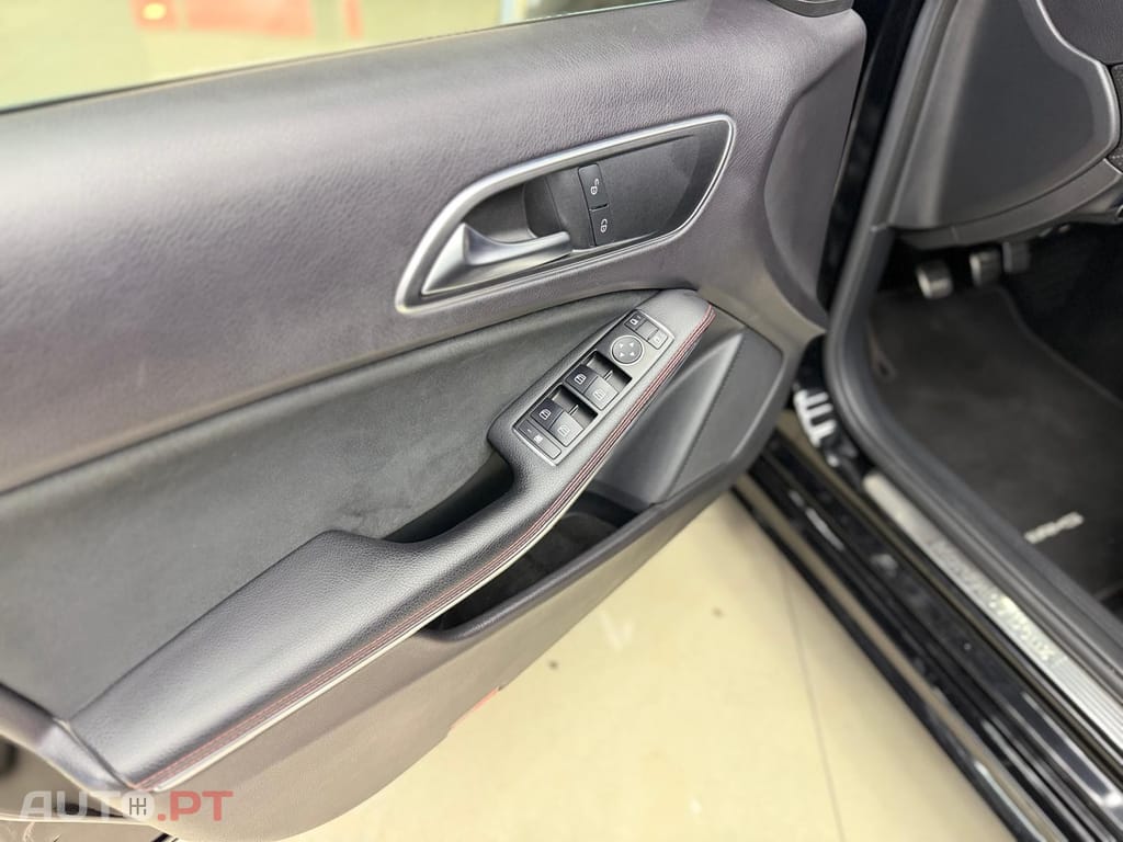 Mercedes-Benz A 180 Dynamic Edition