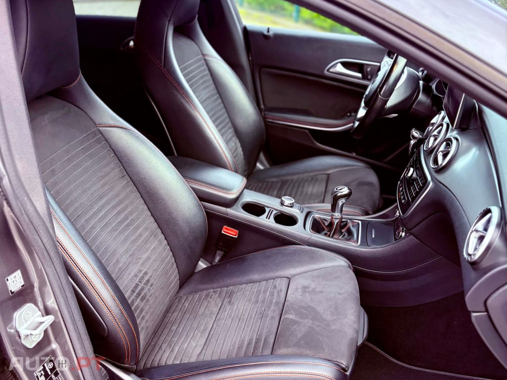 Mercedes-Benz CLA 200 d AMG Line