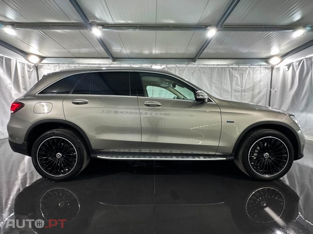 Mercedes-Benz GLC 300 e 4Matic 9G-TRONIC Edition AMG Line
