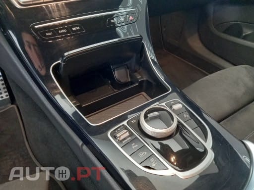 Mercedes-Benz C 300 de AMG Line