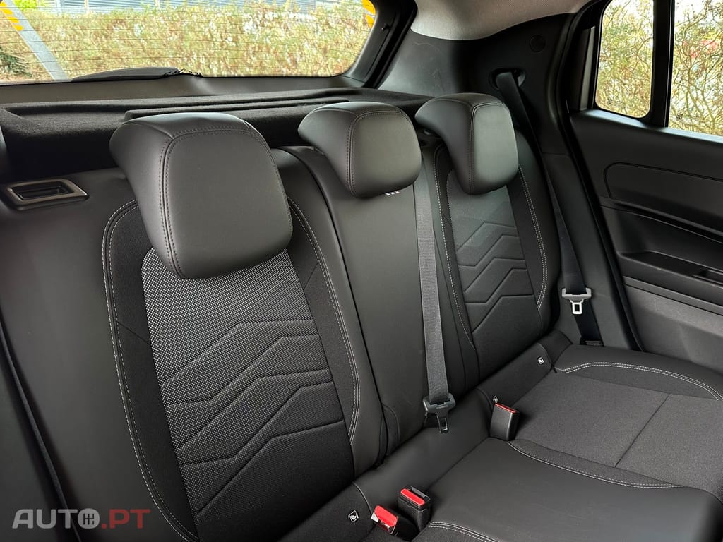 Jeep Avenger 1.2 TG Summit