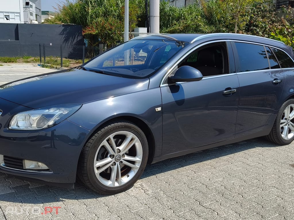 Opel Insignia 2.0 TDCi Sports Tourer - 10