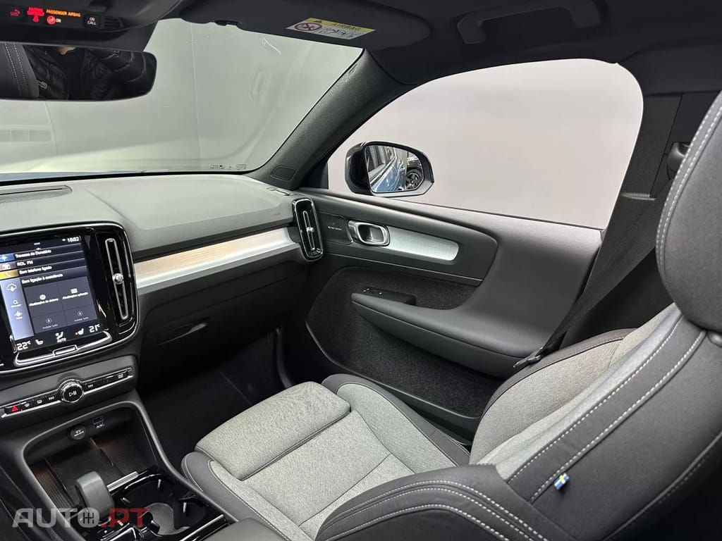 Volvo XC40 1.5 T4 PHEV R-Design