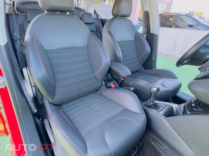 Peugeot 208 1.2 PureTech GT Line