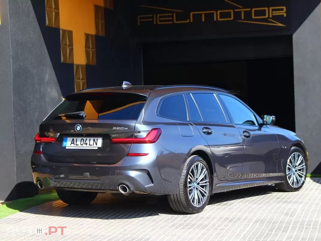 BMW 320 320