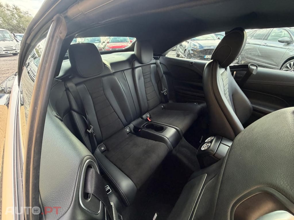 Mercedes-Benz E 220 d AMG Line